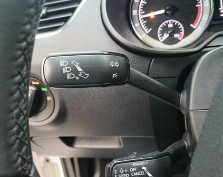 Белый Шкода Октавия, объемом двигателя 2 л и пробегом 271 тыс. км за 14399 $, фото 30 на Automoto.ua