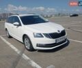 Белый Шкода Октавия, объемом двигателя 1.6 л и пробегом 286 тыс. км за 12900 $, фото 1 на Automoto.ua