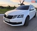Белый Шкода Октавия, объемом двигателя 1.6 л и пробегом 201 тыс. км за 14600 $, фото 1 на Automoto.ua