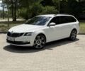 Белый Шкода Октавия, объемом двигателя 1.6 л и пробегом 221 тыс. км за 12900 $, фото 1 на Automoto.ua