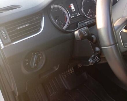 Білий Шкода Октавія, об'ємом двигуна 1.6 л та пробігом 223 тис. км за 15950 $, фото 15 на Automoto.ua