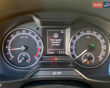 Білий Шкода Октавія, об'ємом двигуна 1.97 л та пробігом 210 тис. км за 14500 $, фото 10 на Automoto.ua