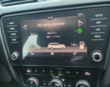 Белый Шкода Октавия, объемом двигателя 2 л и пробегом 271 тыс. км за 14399 $, фото 16 на Automoto.ua