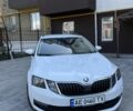 Белый Шкода Октавия, объемом двигателя 1.6 л и пробегом 274 тыс. км за 13000 $, фото 1 на Automoto.ua