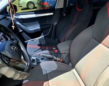 Шкода Октавия 2018 в Запорожье на Automoto.ua Белый Шкода Октавия, объемом двигателя 1.6 л и пробегом 256 тыс. км за 17500 $, фото 3 на Automoto.ua