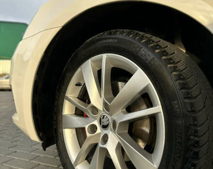 Білий Шкода Октавія, об'ємом двигуна 1.97 л та пробігом 225 тис. км за 15499 $, фото 10 на Automoto.ua