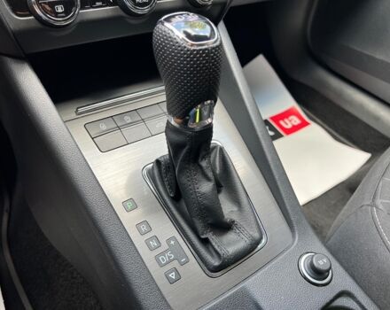 Белый Шкода Октавия, объемом двигателя 2 л и пробегом 209 тыс. км за 16990 $, фото 25 на Automoto.ua