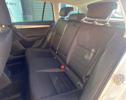 Білий Шкода Октавія, об'ємом двигуна 1.97 л та пробігом 210 тис. км за 14500 $, фото 22 на Automoto.ua