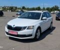 Белый Шкода Октавия, объемом двигателя 0 л и пробегом 235 тыс. км за 11200 $, фото 3 на Automoto.ua