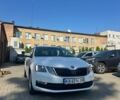 Білий Шкода Октавія, об'ємом двигуна 1.6 л та пробігом 281 тис. км за 11999 $, фото 1 на Automoto.ua