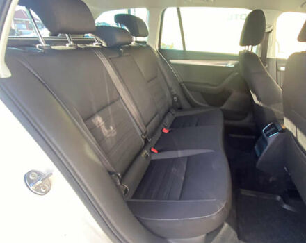 Білий Шкода Октавія, об'ємом двигуна 1.97 л та пробігом 210 тис. км за 14500 $, фото 13 на Automoto.ua