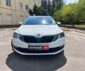 Белый Шкода Октавия, объемом двигателя 2 л и пробегом 209 тыс. км за 16990 $, фото 7 на Automoto.ua
