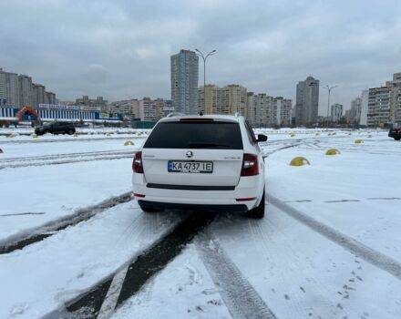 Білий Шкода Октавія, об'ємом двигуна 2 л та пробігом 164 тис. км за 16899 $, фото 6 на Automoto.ua