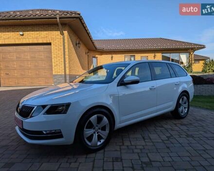 Білий Шкода Октавія, об'ємом двигуна 1.6 л та пробігом 210 тис. км за 14350 $, фото 7 на Automoto.ua
