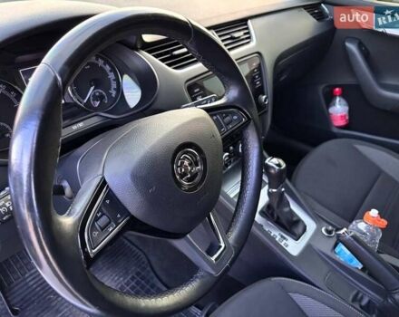 Шкода Октавия 2018 в Киеве на Automoto.ua Белый Шкода Октавия, объемом двигателя 1.6 л и пробегом 206 тыс. км за 14600 $, фото 24 на Automoto.ua