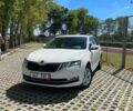 Белый Шкода Октавия, объемом двигателя 1.6 л и пробегом 137 тыс. км за 13999 $, фото 1 на Automoto.ua
