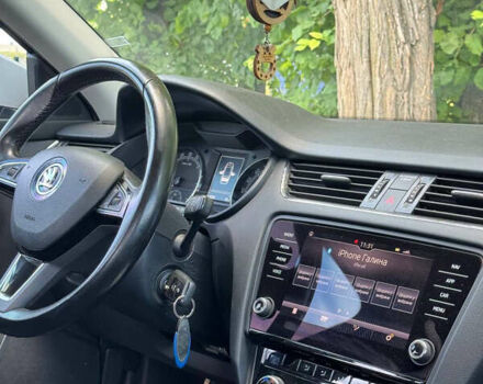 Белый Шкода Октавия, объемом двигателя 2 л и пробегом 229 тыс. км за 15500 $, фото 38 на Automoto.ua