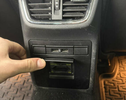 Белый Шкода Октавия, объемом двигателя 1.97 л и пробегом 235 тыс. км за 14500 $, фото 6 на Automoto.ua