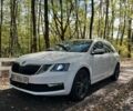 Білий Шкода Октавія, об'ємом двигуна 1.6 л та пробігом 307 тис. км за 12500 $, фото 1 на Automoto.ua