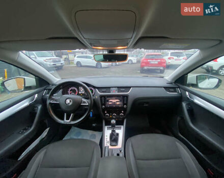 Белый Шкода Октавия, объемом двигателя 1.97 л и пробегом 210 тыс. км за 13999 $, фото 8 на Automoto.ua