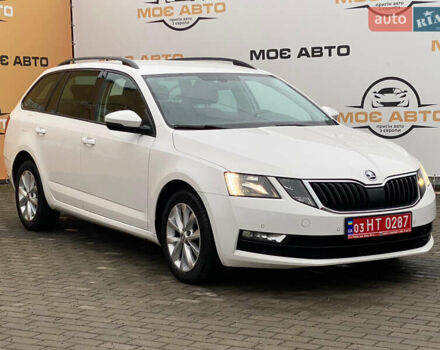 Белый Шкода Октавия, объемом двигателя 1.97 л и пробегом 210 тыс. км за 13999 $, фото 4 на Automoto.ua