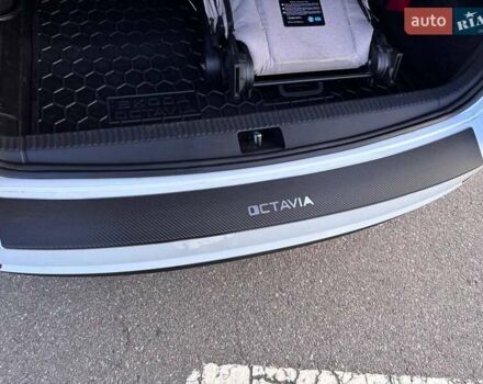 Шкода Октавия 2018 в Киеве на Automoto.ua Белый Шкода Октавия, объемом двигателя 1.6 л и пробегом 206 тыс. км за 14600 $, фото 42 на Automoto.ua