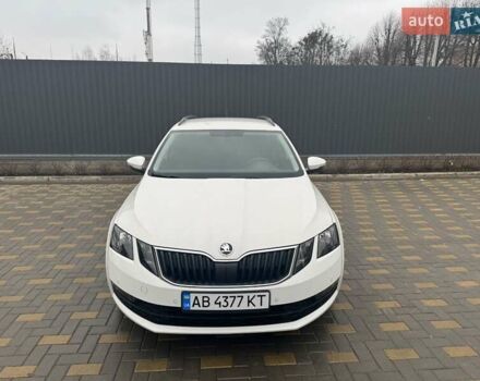 Білий Шкода Октавія, об'ємом двигуна 1.98 л та пробігом 279 тис. км за 15900 $, фото 3 на Automoto.ua