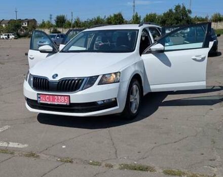 Білий Шкода Октавія, об'ємом двигуна 1.6 л та пробігом 250 тис. км за 11500 $, фото 14 на Automoto.ua