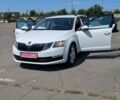 Білий Шкода Октавія, об'ємом двигуна 1.6 л та пробігом 250 тис. км за 11500 $, фото 14 на Automoto.ua