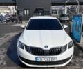Білий Шкода Октавія, об'ємом двигуна 1.58 л та пробігом 233 тис. км за 14000 $, фото 1 на Automoto.ua