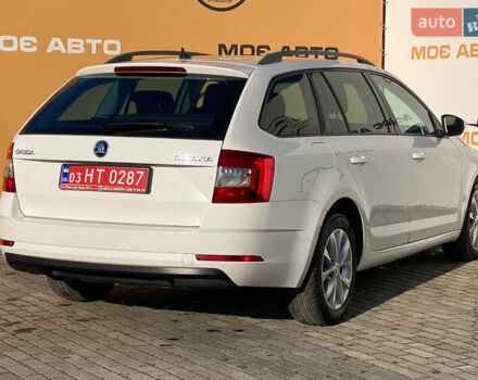 Білий Шкода Октавія, об'ємом двигуна 1.97 л та пробігом 210 тис. км за 14500 $, фото 3 на Automoto.ua