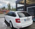 Белый Шкода Октавия, объемом двигателя 1.6 л и пробегом 234 тыс. км за 13600 $, фото 8 на Automoto.ua