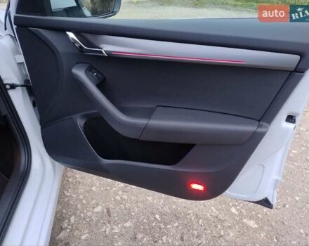 Білий Шкода Октавія, об'ємом двигуна 1.97 л та пробігом 231 тис. км за 16900 $, фото 22 на Automoto.ua