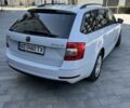 Белый Шкода Октавия, объемом двигателя 1.6 л и пробегом 274 тыс. км за 13000 $, фото 4 на Automoto.ua