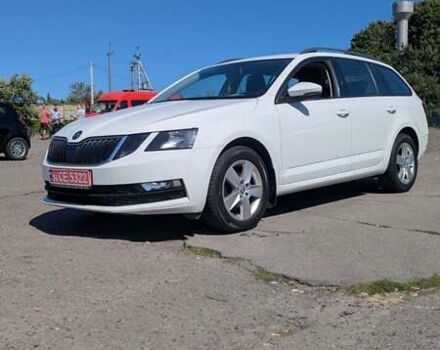 Білий Шкода Октавія, об'ємом двигуна 1.6 л та пробігом 250 тис. км за 11500 $, фото 4 на Automoto.ua