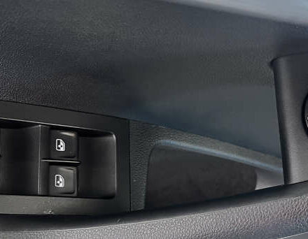 Белый Шкода Октавия, объемом двигателя 1.6 л и пробегом 209 тыс. км за 15950 $, фото 13 на Automoto.ua