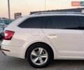 Білий Шкода Октавія, об'ємом двигуна 1.6 л та пробігом 302 тис. км за 14290 $, фото 8 на Automoto.ua
