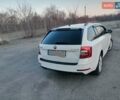 Белый Шкода Октавия, объемом двигателя 1.6 л и пробегом 211 тыс. км за 12900 $, фото 13 на Automoto.ua