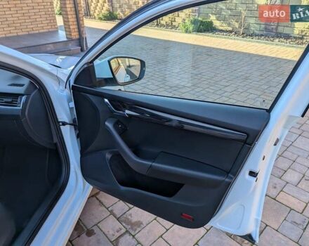 Білий Шкода Октавія, об'ємом двигуна 1.6 л та пробігом 210 тис. км за 14350 $, фото 28 на Automoto.ua