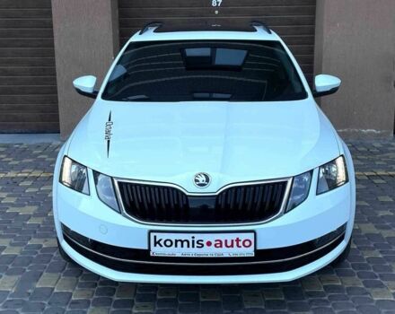 Белый Шкода Октавия, объемом двигателя 2 л и пробегом 324 тыс. км за 15699 $, фото 6 на Automoto.ua