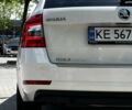 Белый Шкода Октавия, объемом двигателя 16 л и пробегом 127 тыс. км за 15000 $, фото 2 на Automoto.ua