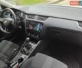 Белый Шкода Октавия, объемом двигателя 2 л и пробегом 196 тыс. км за 16499 $, фото 51 на Automoto.ua