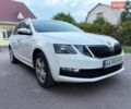 Білий Шкода Октавія, об'ємом двигуна 1.6 л та пробігом 200 тис. км за 12500 $, фото 2 на Automoto.ua