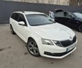 Белый Шкода Октавия, объемом двигателя 1.6 л и пробегом 250 тыс. км за 276 $, фото 1 на Automoto.ua