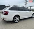 Белый Шкода Октавия, объемом двигателя 1.6 л и пробегом 230 тыс. км за 11400 $, фото 6 на Automoto.ua