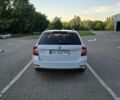 Белый Шкода Октавия, объемом двигателя 1.6 л и пробегом 302 тыс. км за 12800 $, фото 9 на Automoto.ua