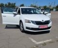 Білий Шкода Октавія, об'ємом двигуна 1.6 л та пробігом 250 тис. км за 11500 $, фото 12 на Automoto.ua
