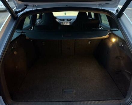 Белый Шкода Октавия, объемом двигателя 1.97 л и пробегом 260 тыс. км за 17900 $, фото 24 на Automoto.ua