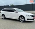 Белый Шкода Октавия, объемом двигателя 1.6 л и пробегом 230 тыс. км за 11400 $, фото 4 на Automoto.ua