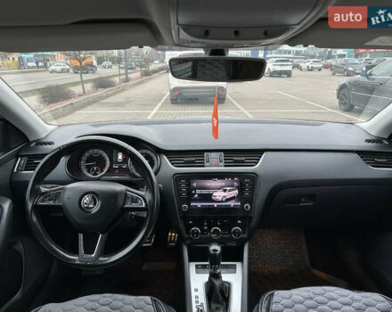 Белый Шкода Октавия, объемом двигателя 1.97 л и пробегом 250 тыс. км за 14500 $, фото 12 на Automoto.ua